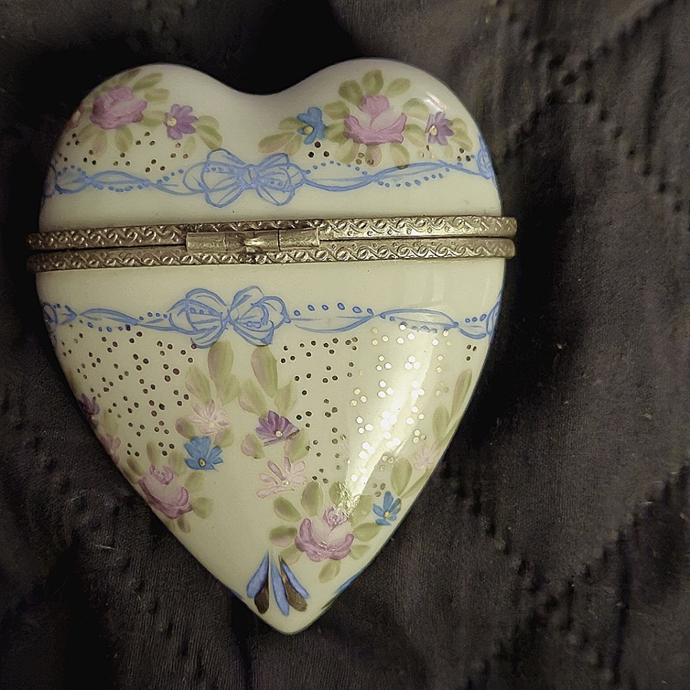Heart Box - Picture 6 of 6